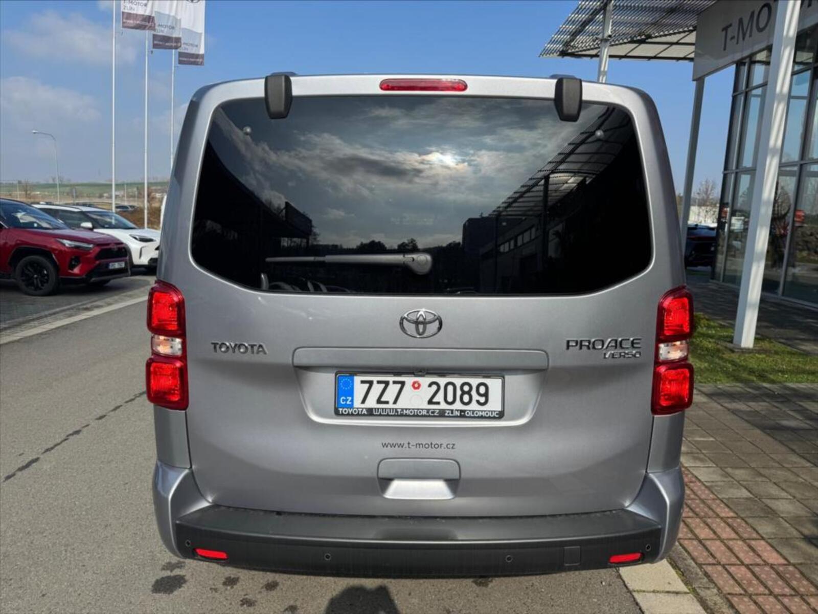 Toyota ProAce 7