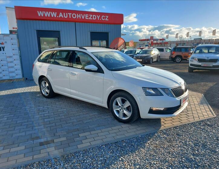 Škoda Octavia 1