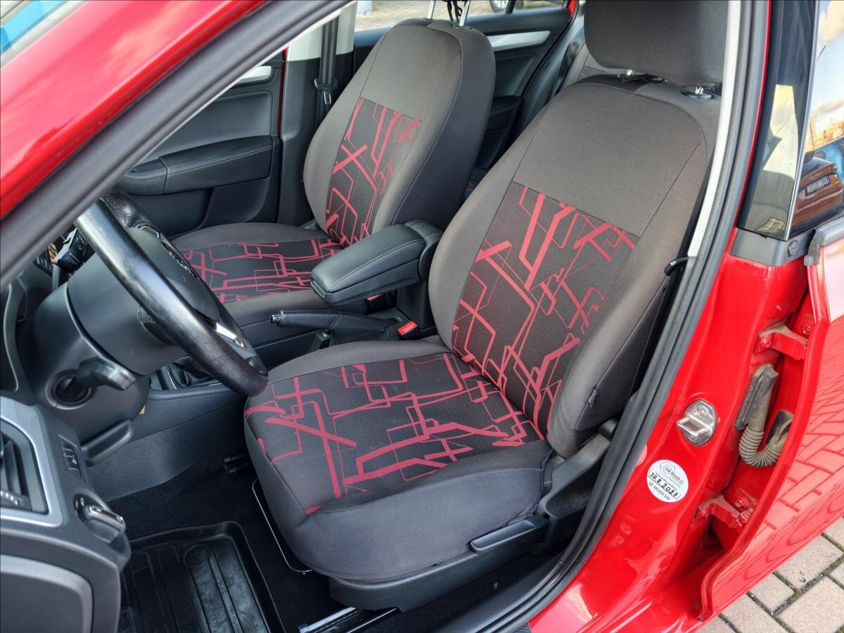 Škoda Rapid Hatchback 999,0 70 kw