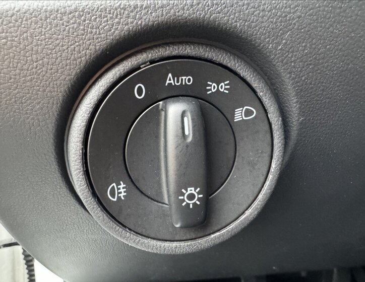 Volkswagen up! Hatchback 999,0 50 kw