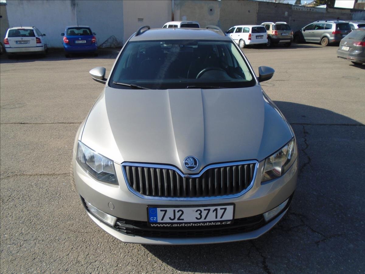 Škoda Octavia Kombi 1,6 l 77 kw