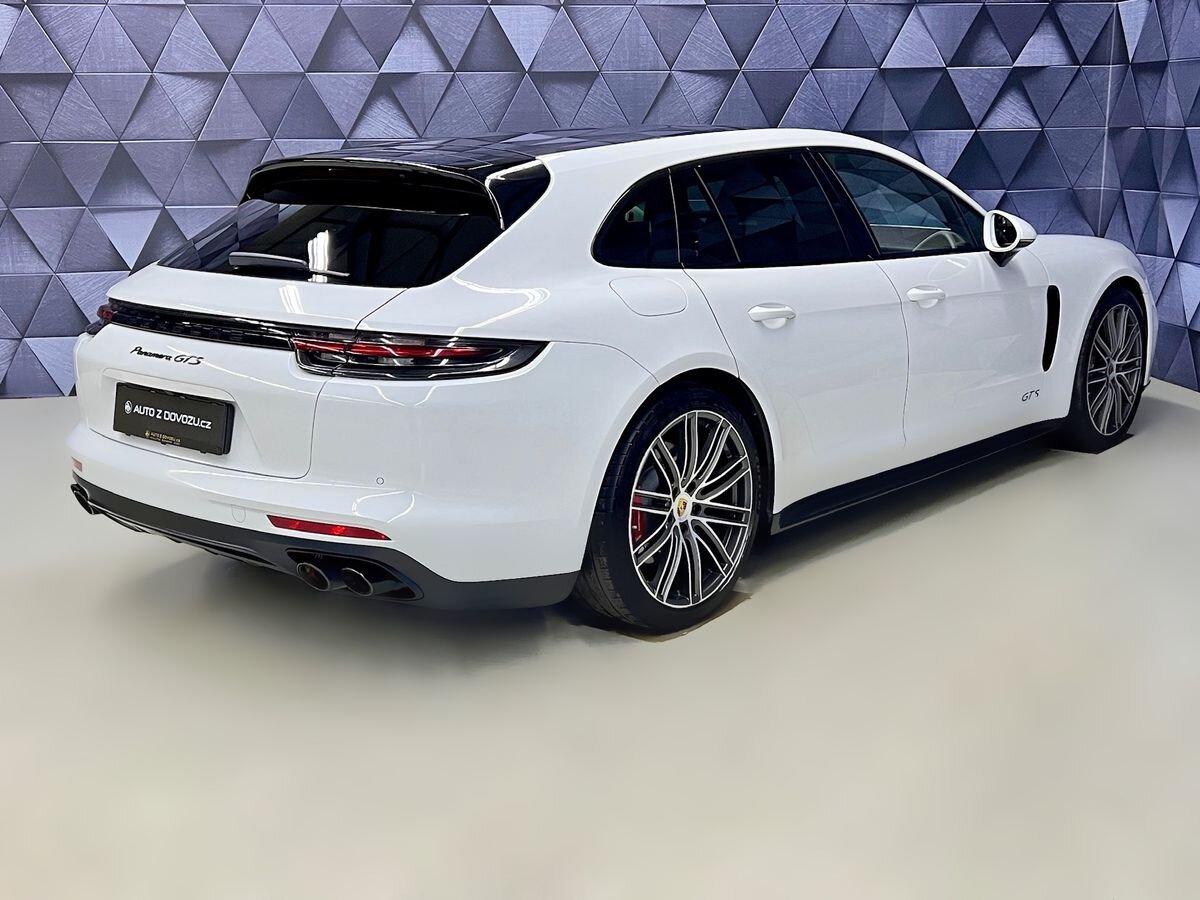 Porsche Panamera Kombi 4,0 l 338 kw