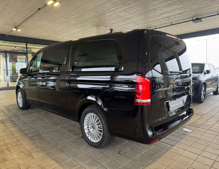 Mercedes-Benz Vito 7