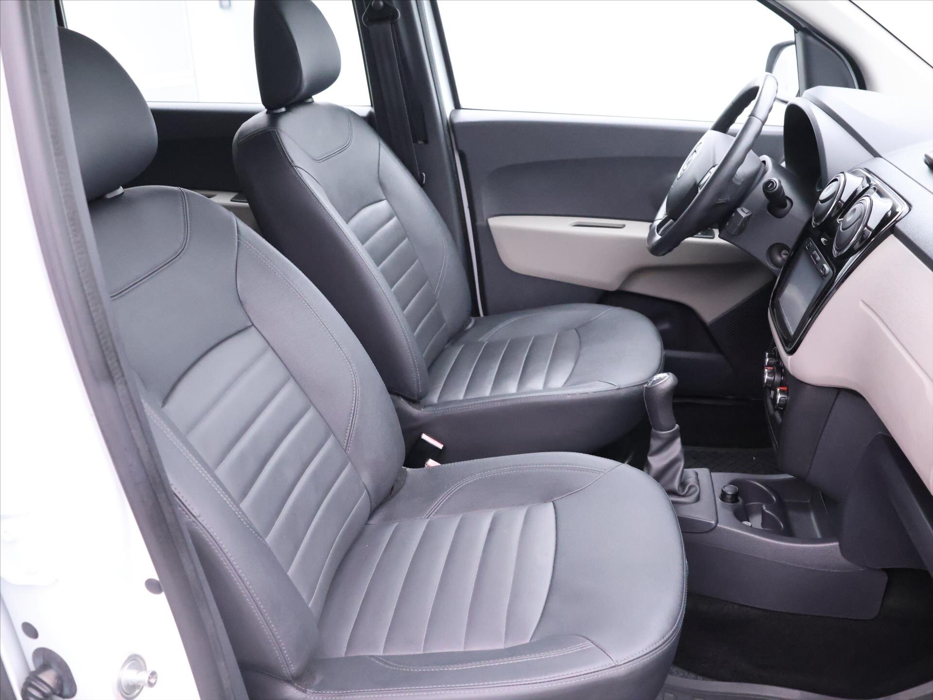 Dacia Lodgy MPV 1,2 l 85 kw