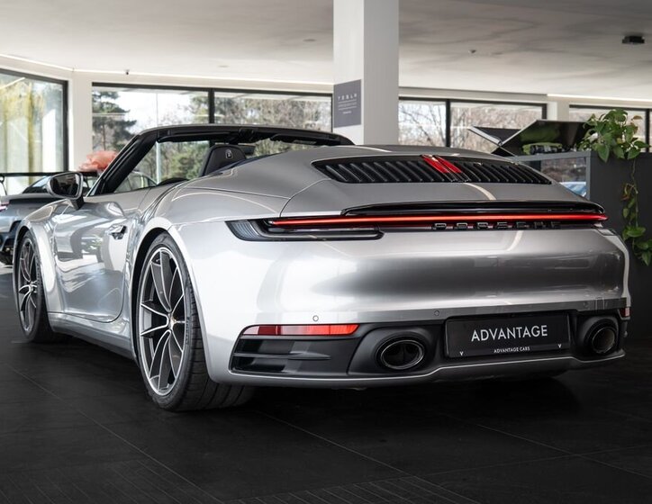 Porsche 911 Kabriolet 3,0 l 283 kw