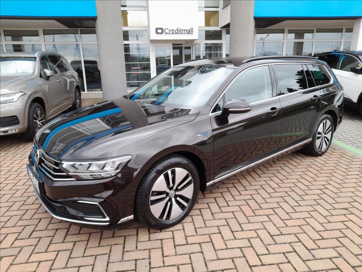 Volkswagen Passat Kombi 1,4 l 115 kw