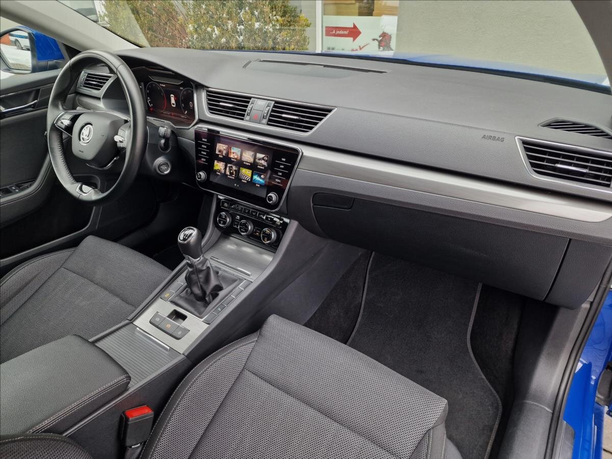 Škoda Superb Kombi 1,5 l 110 kw