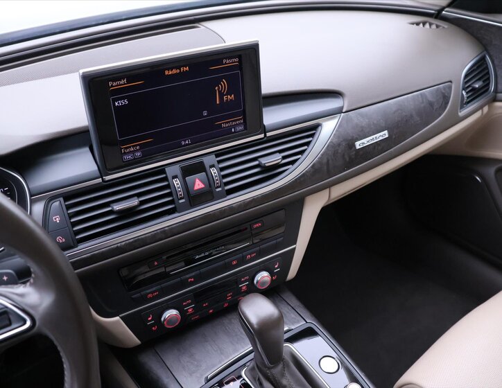 Audi A6 Sedan 3,0 l 235 kw