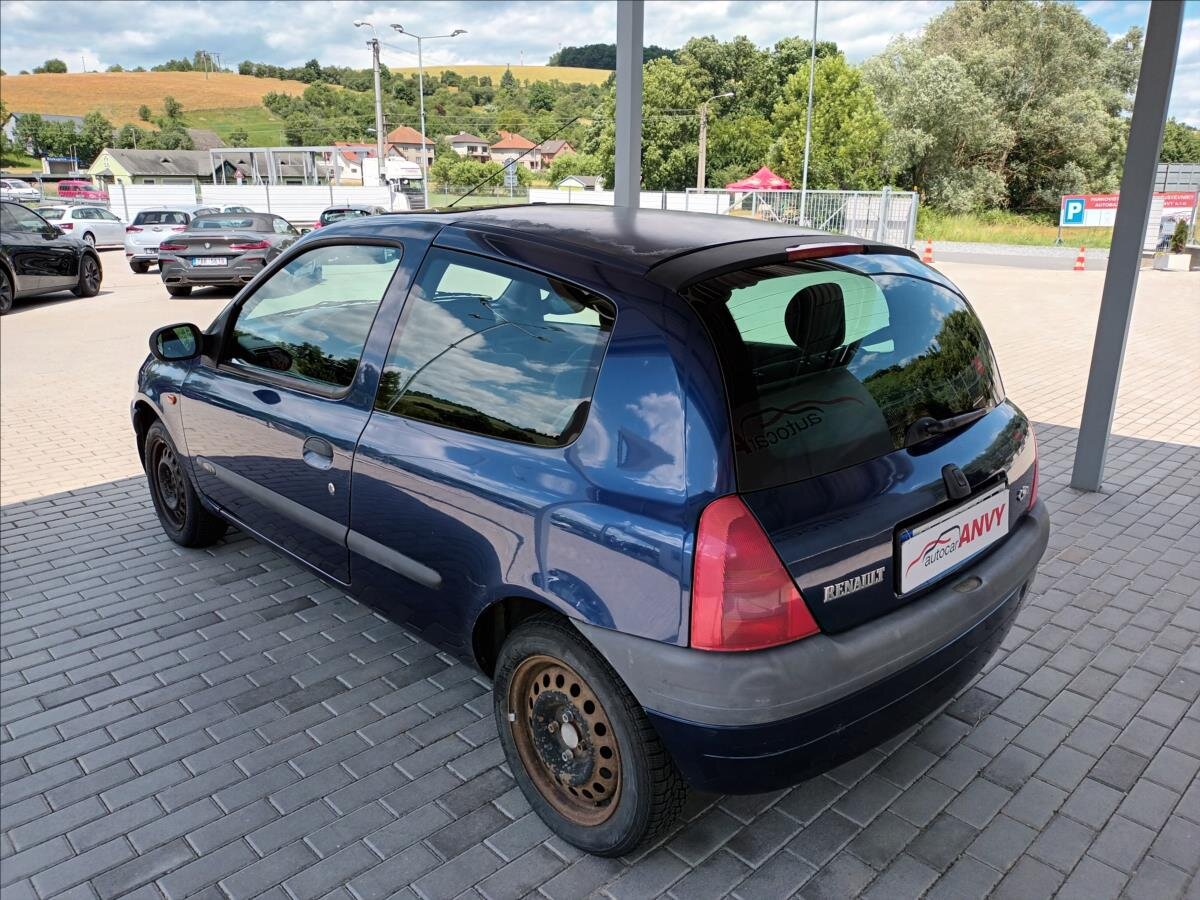 Renault Clio Hatchback 1,1 l 43 kw