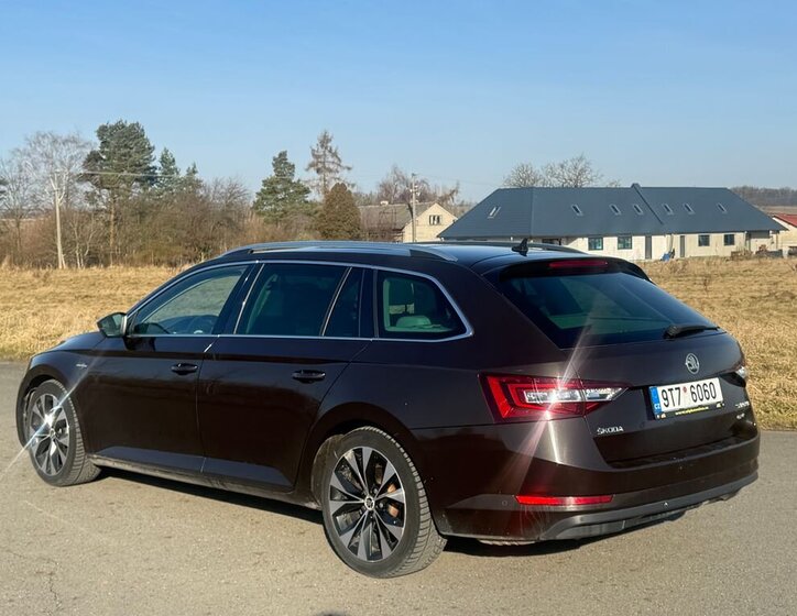 Škoda Superb Kombi 2,0 l 140 kw