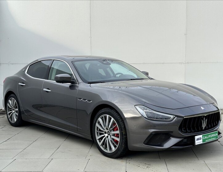 Maserati Ghibli Sedan 3,0 l 316 kw