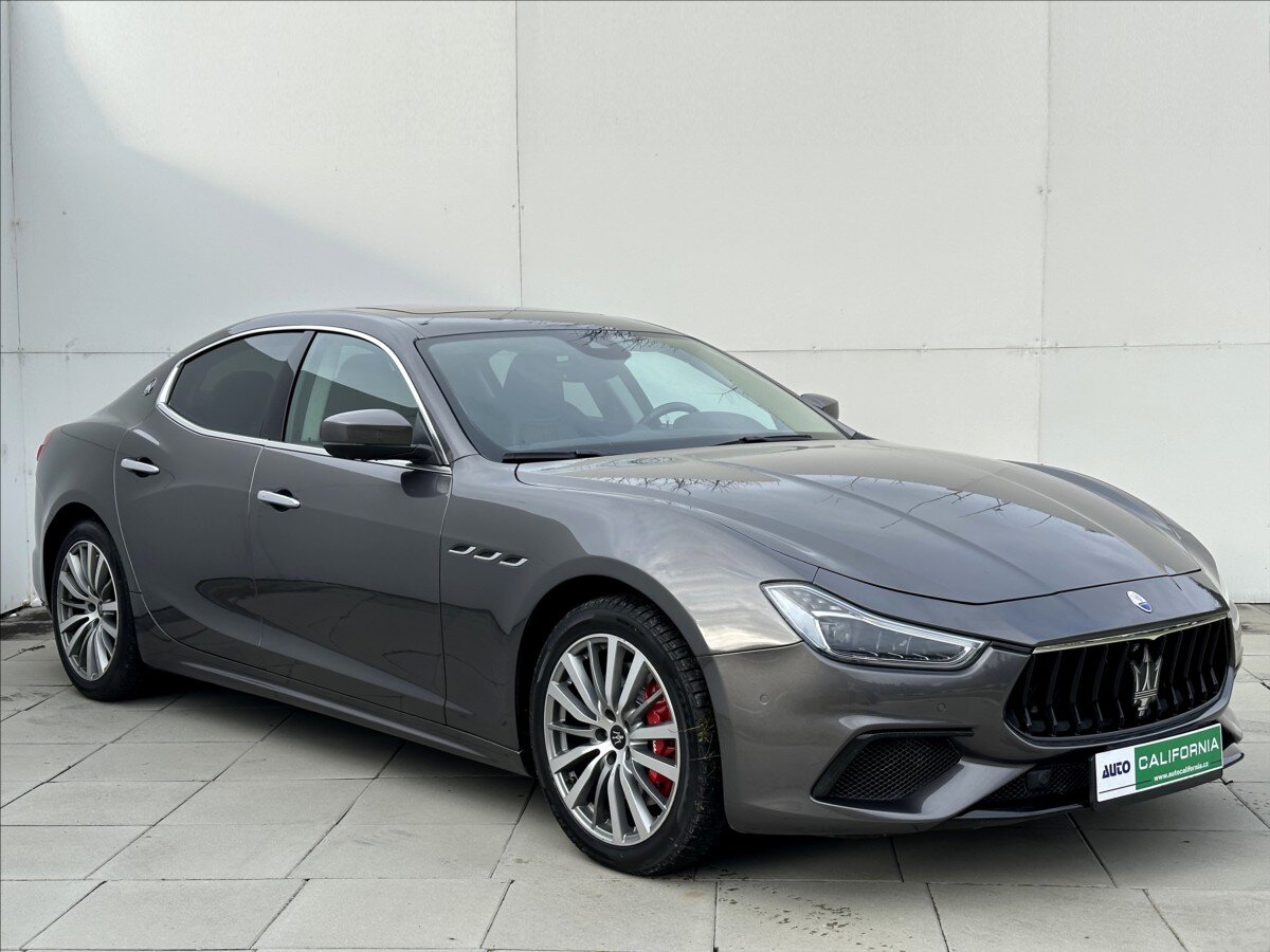 Maserati Ghibli Sedan 3,0 l 316 kw