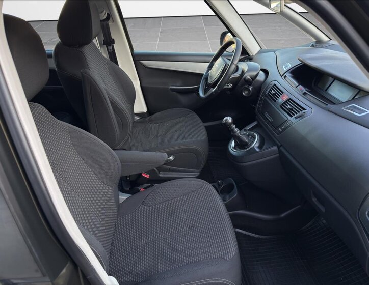 Citroën Grand C4 Picasso Kombi 2,0 l 110 kw