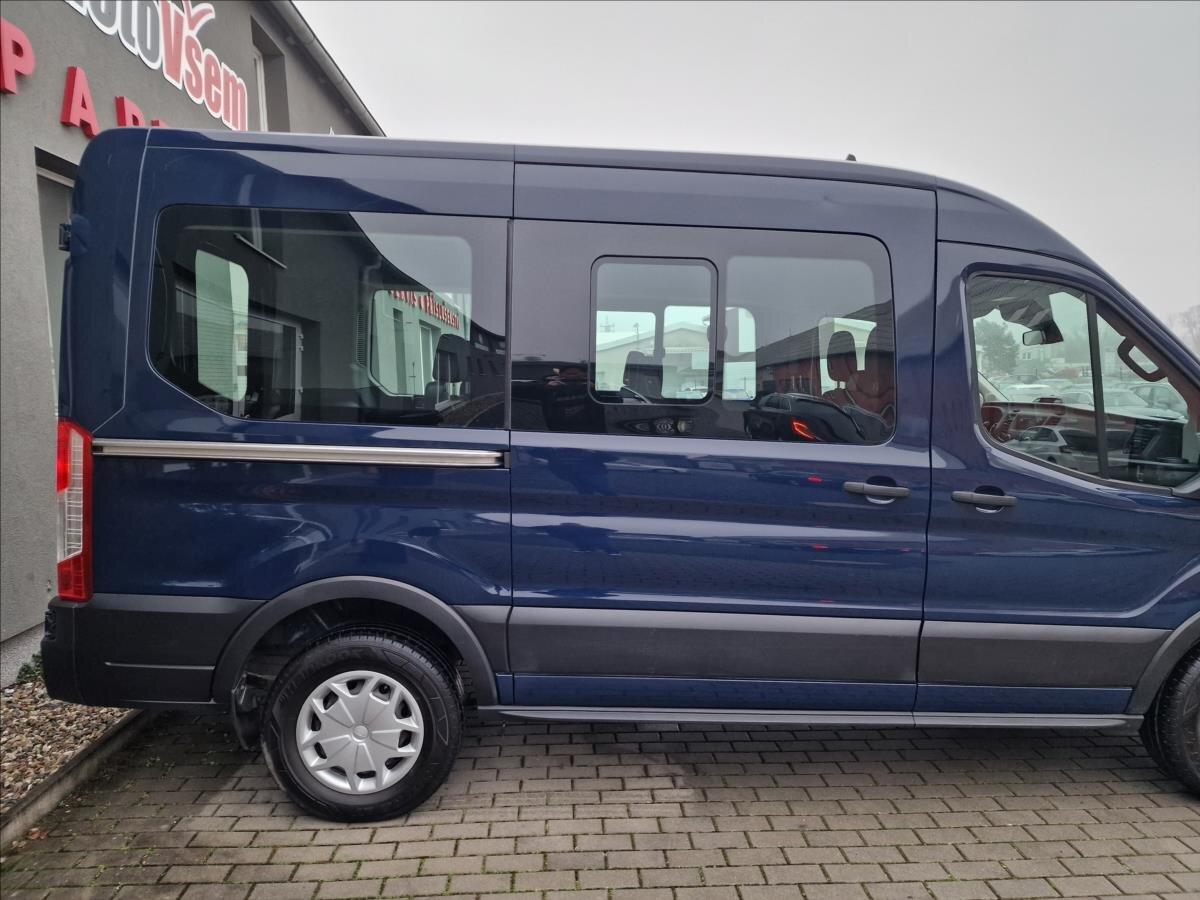 Ford Transit Kombi 2,0 l 96 kw