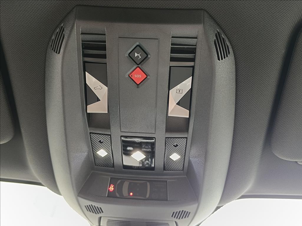 DS Automobiles DS7 Crossback