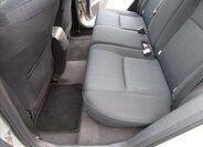 Toyota Auris Hatchback 1,4 l 66 kw