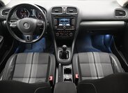 Volkswagen Golf Kombi 1,6 l 77 kw