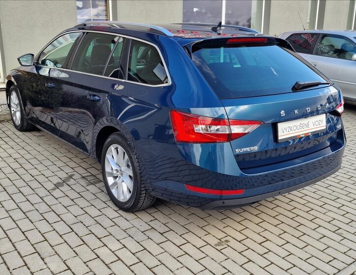 Škoda Superb Kombi 2,0 l 147 kw