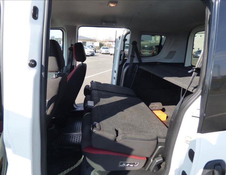 Fiat Dobló MPV 1,6 l 77 kw