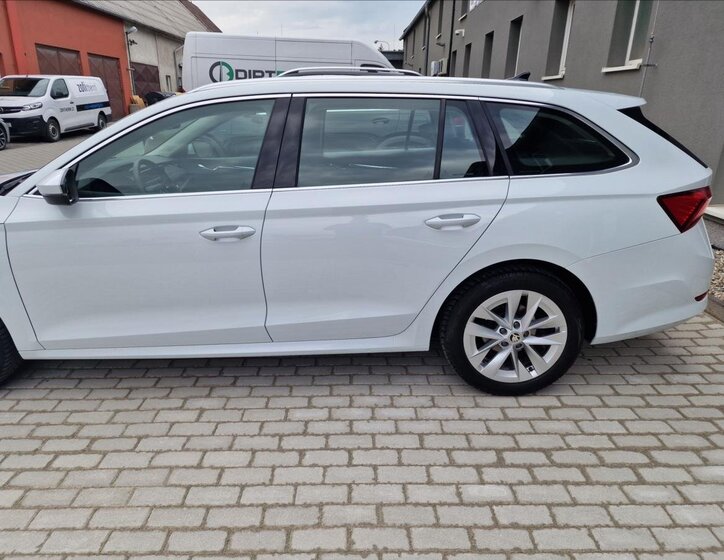 Škoda Octavia Kombi 2,0 l 85 kw