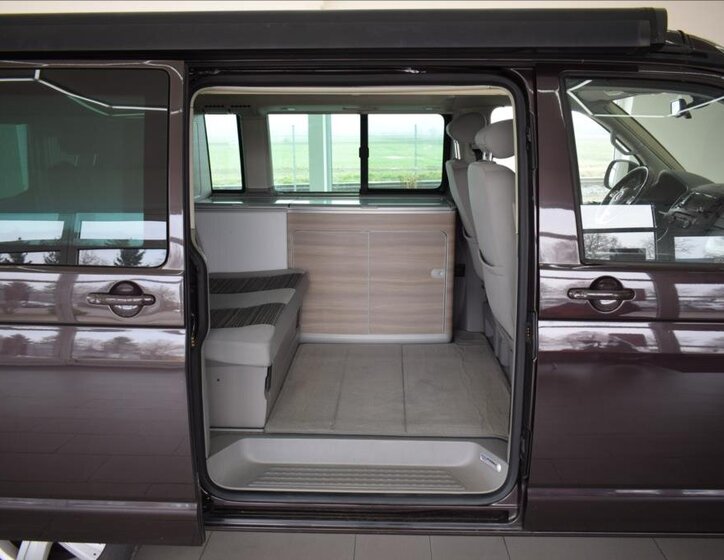 Volkswagen California 12