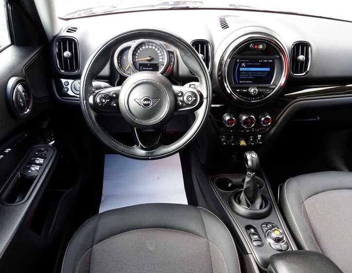 Mini Countryman Kombi 1,5 l 165 kw