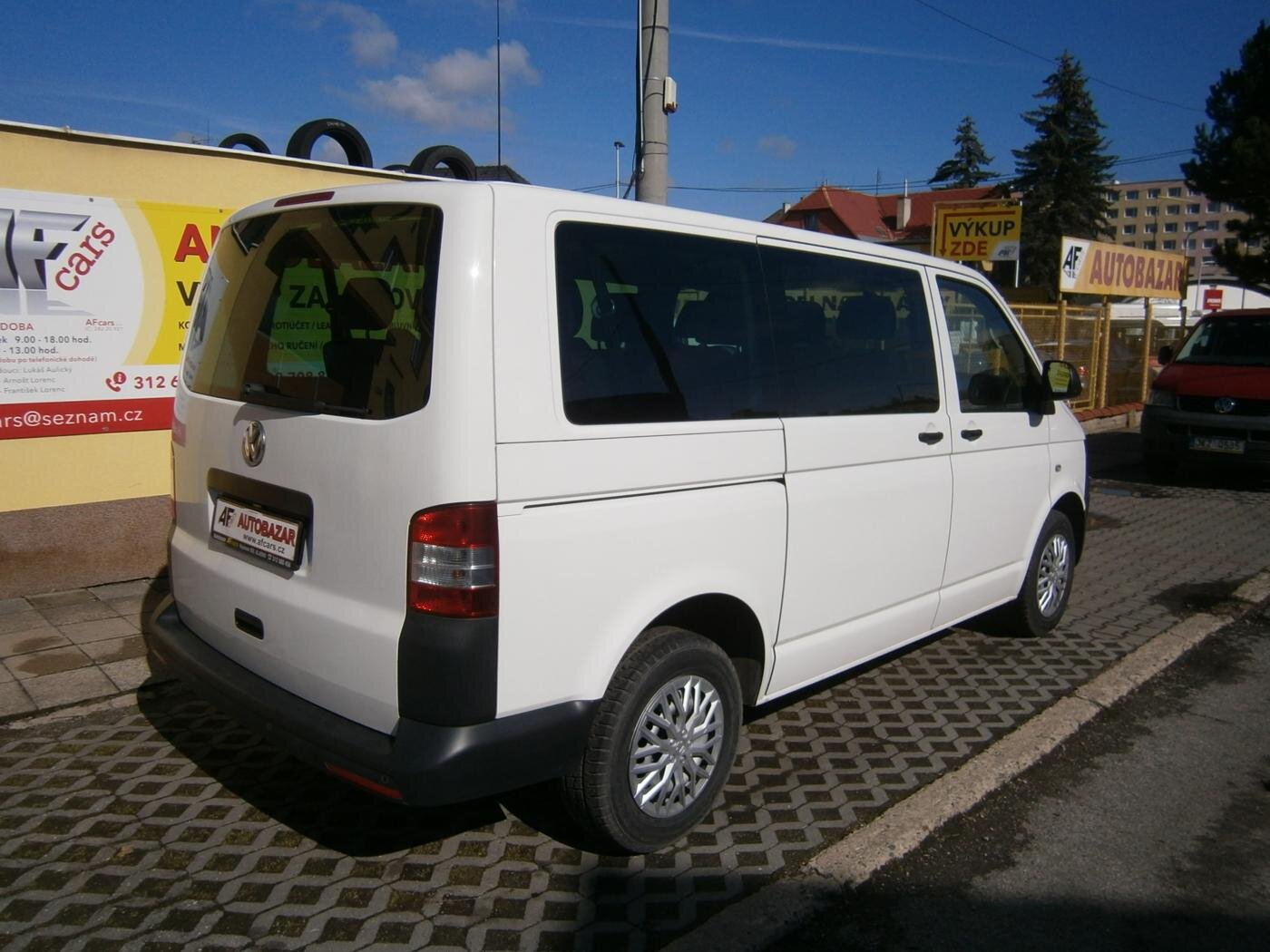 Volkswagen Transporter Kombi 2,0 l 75 kw
