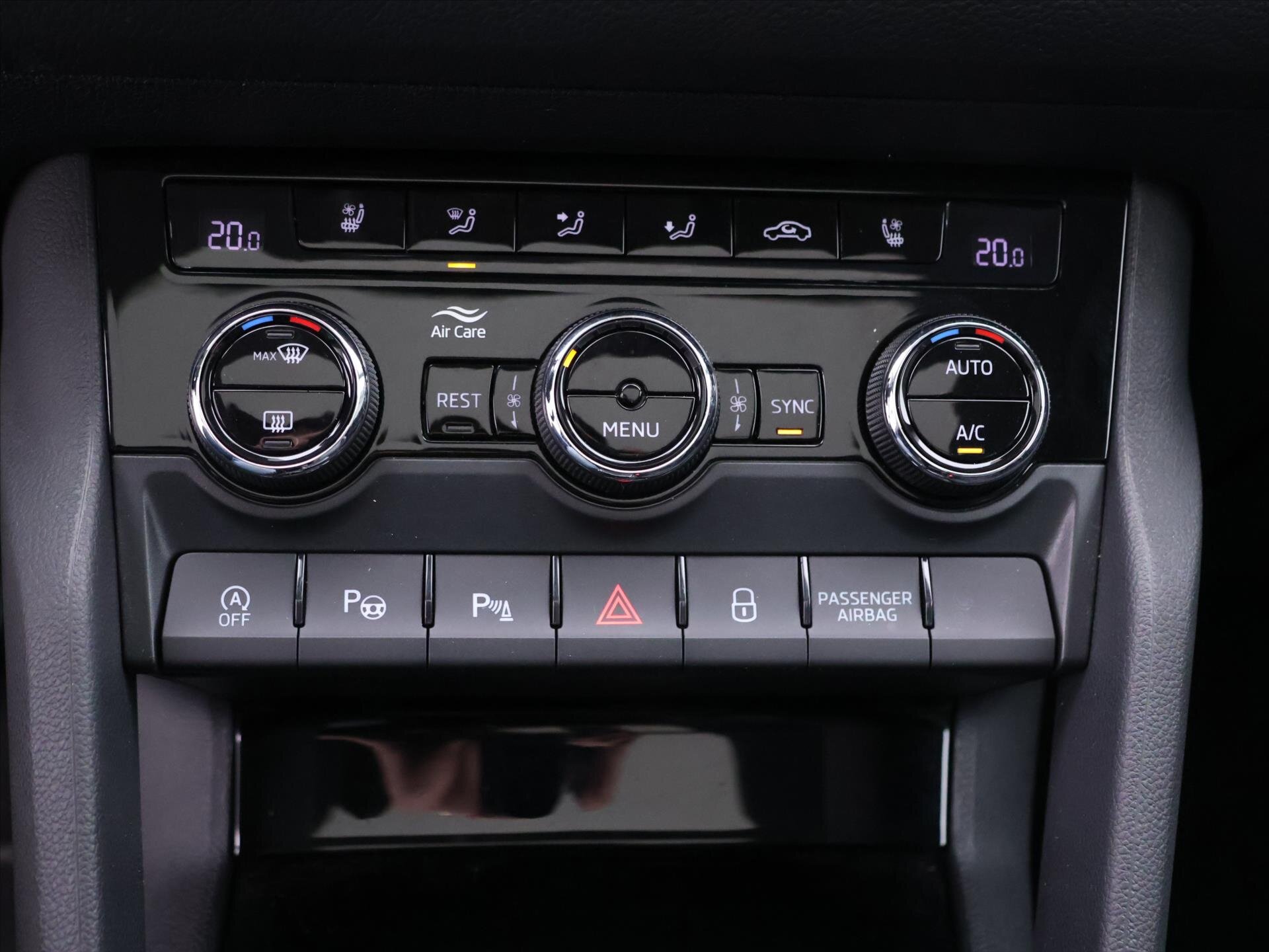 Škoda Kodiaq SUV / Terénní 1,5 l 110 kw