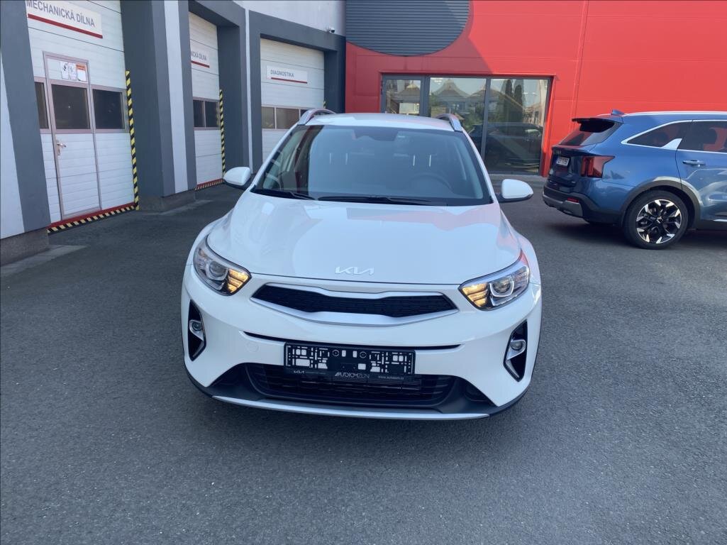 KIA Stonic CUV 1,2 l 57 kw