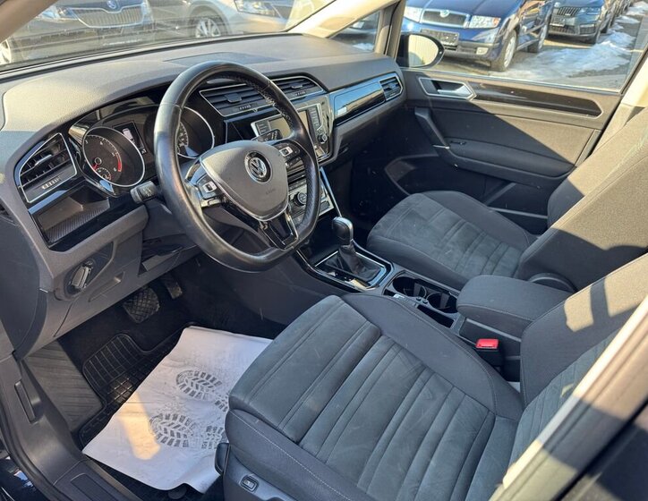 Volkswagen Touran MPV 2,0 l 140 kw