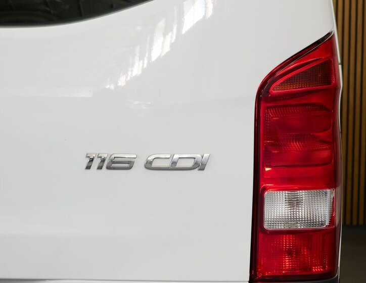 Mercedes-Benz Vito Skříň 2,0 l 120 kw