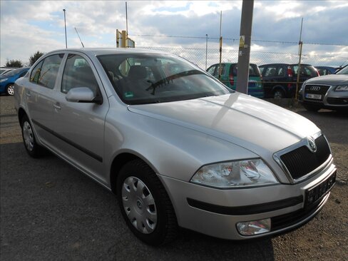 Škoda Octavia Hatchback 1,6 l 75 kw