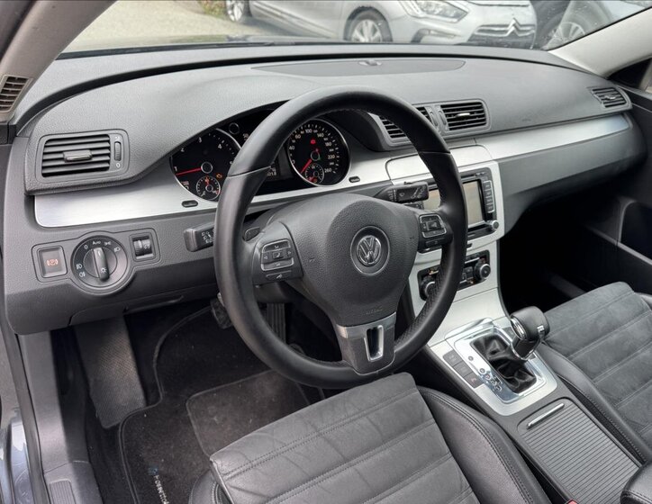 Volkswagen Passat Kombi 2,0 l 103 kw
