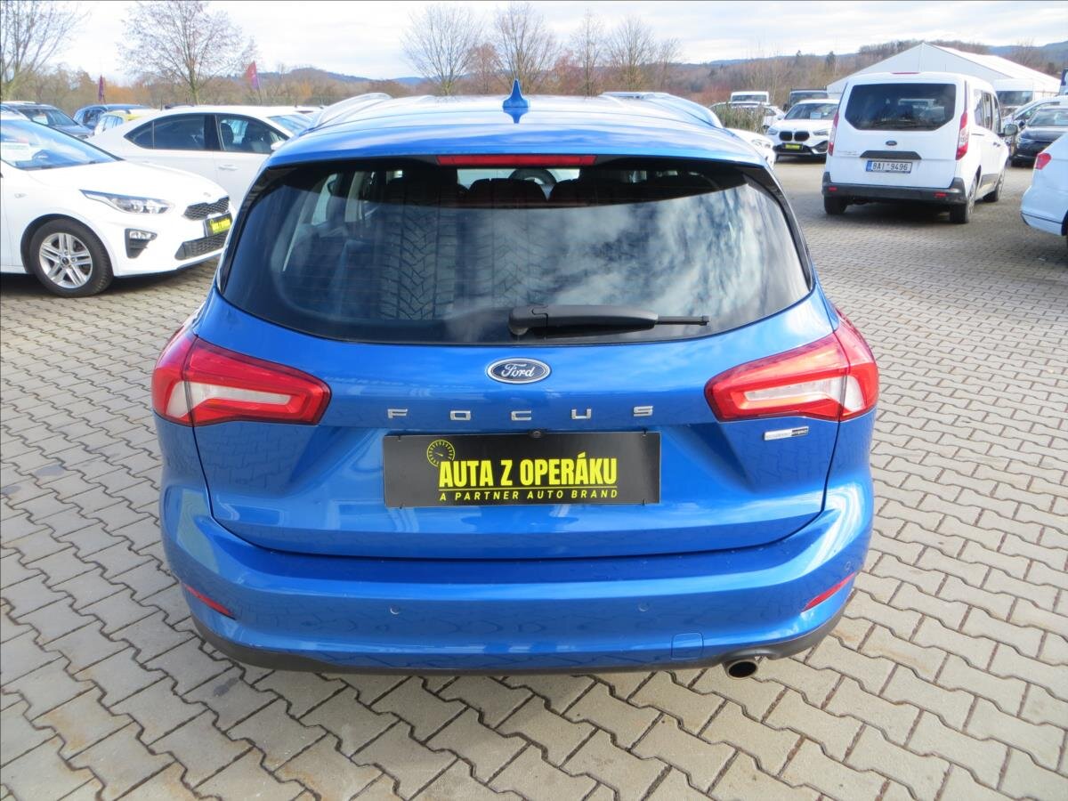 Ford Focus Kombi 999,0 114 kw