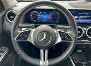 Mercedes-Benz GLB 18