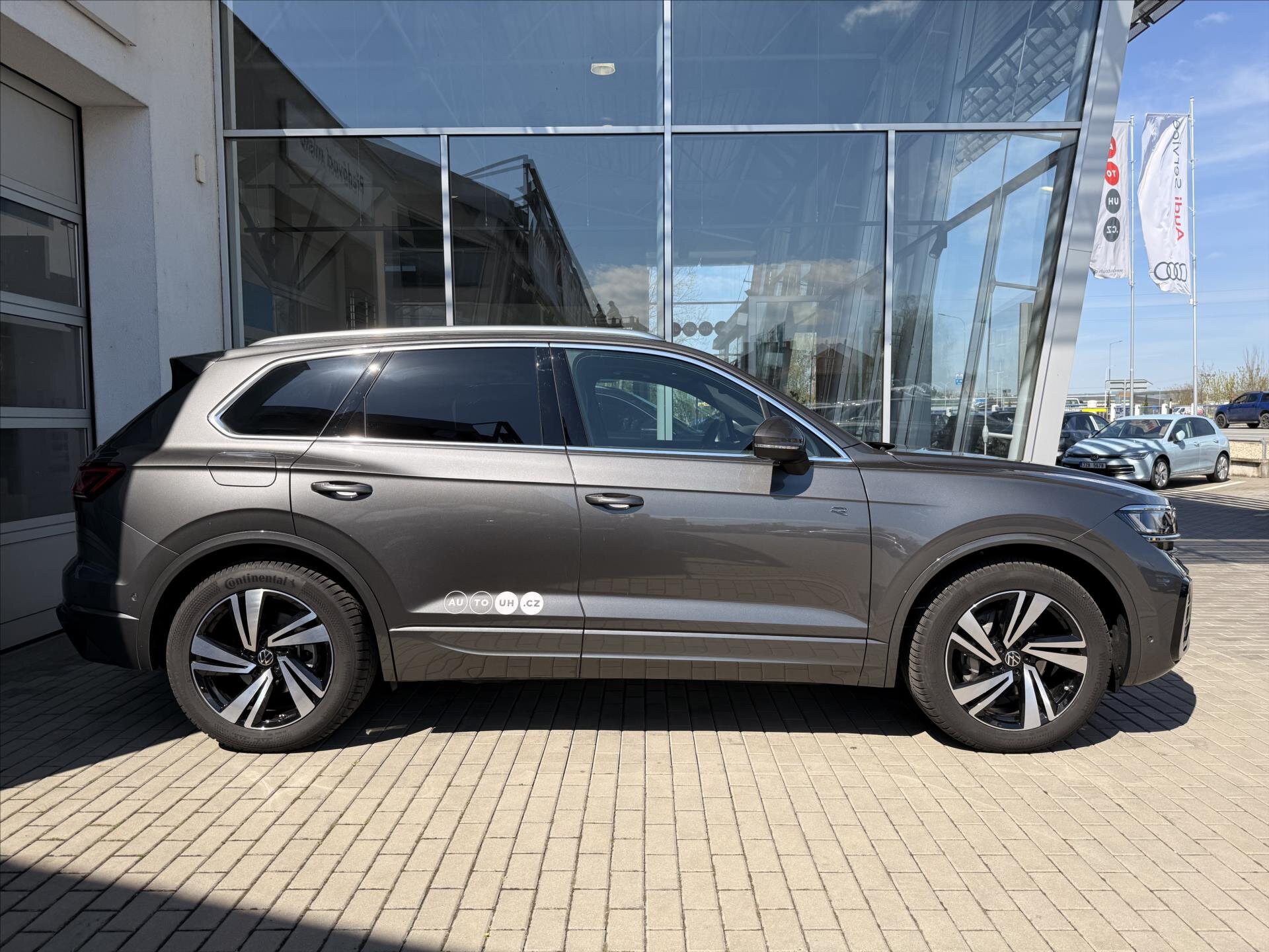 Volkswagen Touareg SUV / Terénní 3,0 l 210 kw