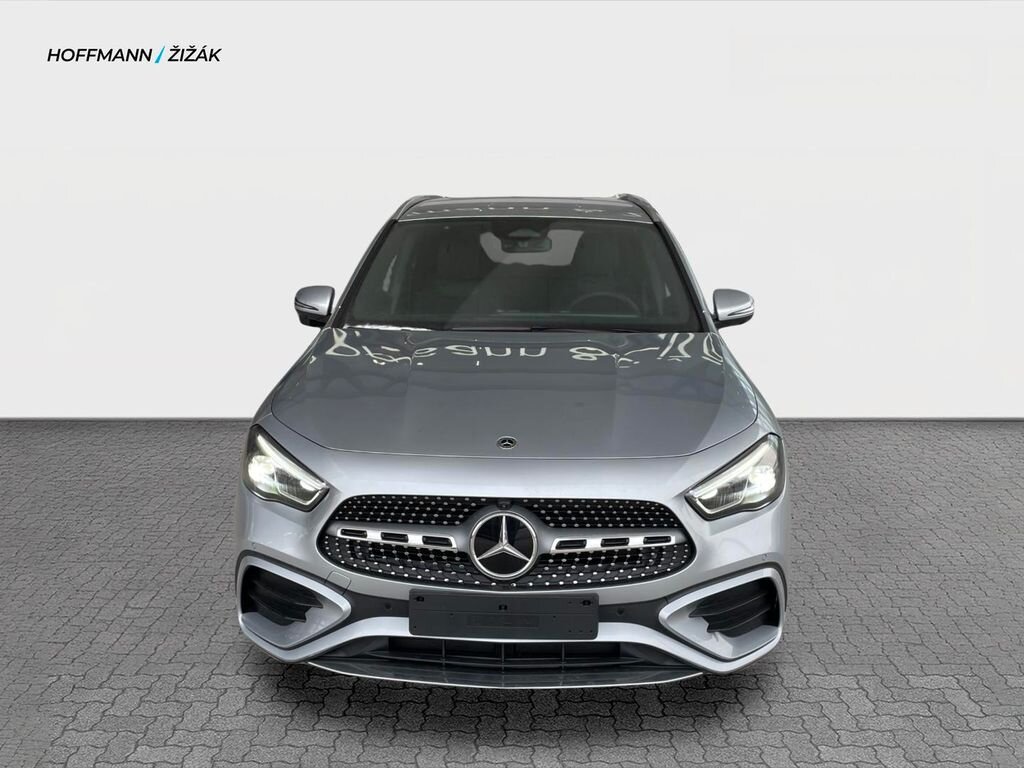 Mercedes-Benz GLA SUV 2,0 l 110 kw