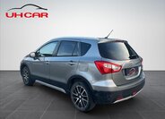 Suzuki SX4 S-Cross 10