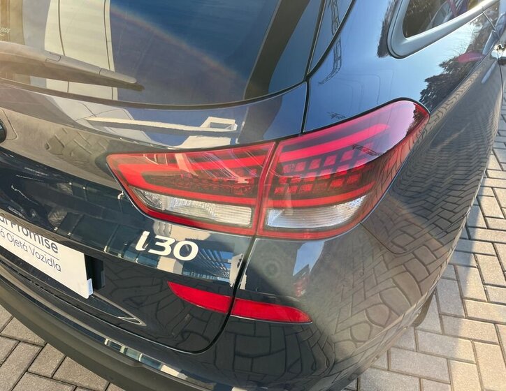 Hyundai i30 Kombi 1,5 l 70 kw