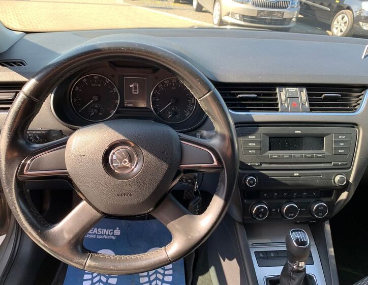 Škoda Octavia 12