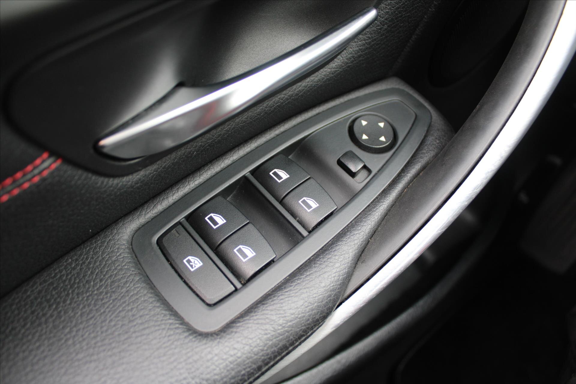 BMW Řada 3 Kombi 3,0 l 190 kw