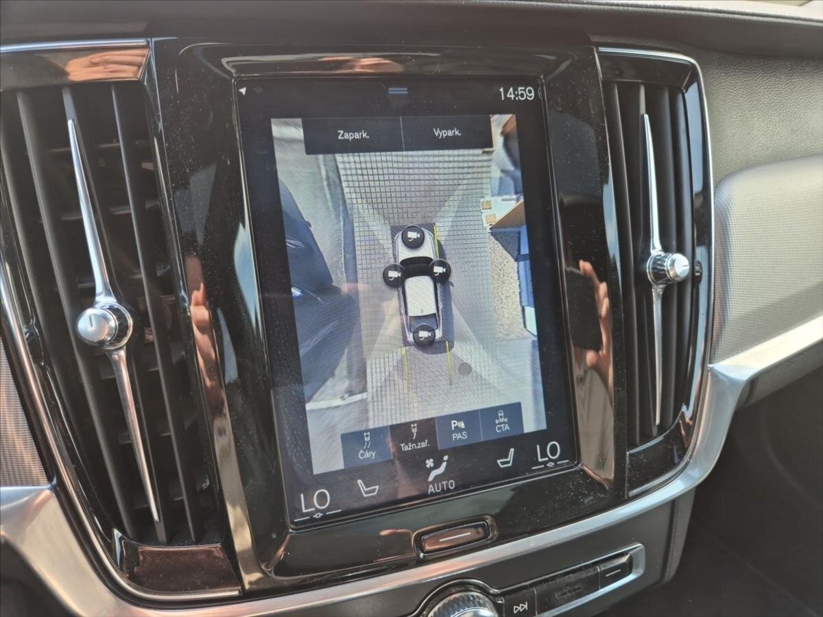 Volvo S90 Sedan 2,0 l 223 kw