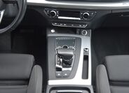 Audi Q5 30