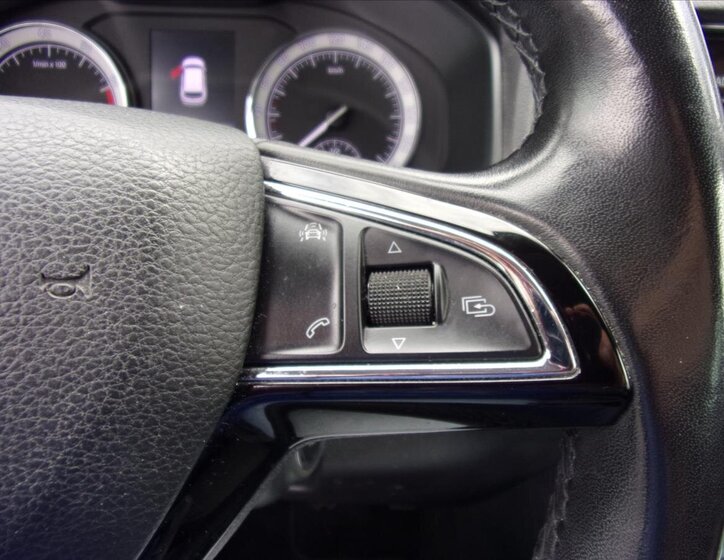 Škoda Karoq Kombi 999,0 85 kw