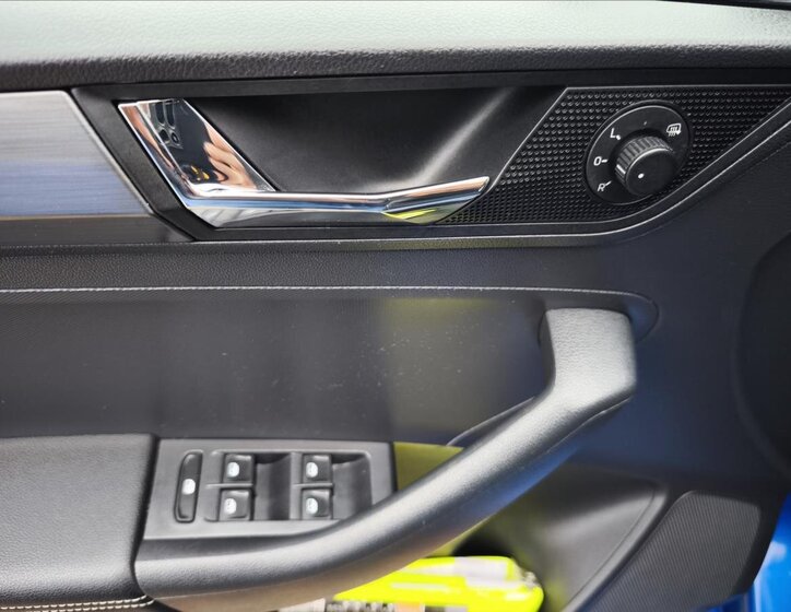 Škoda Rapid Hatchback 999,0 81 kw