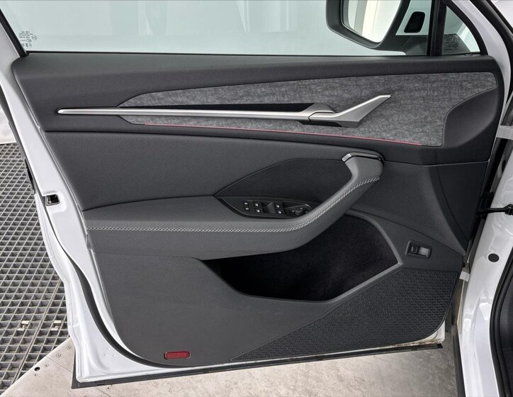 Škoda Kodiaq SUV / Terénní 2,0 l 142 kw