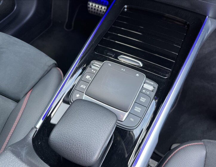 Mercedes-Benz GLB SUV 2,0 l 110 kw