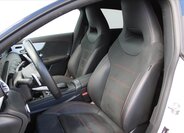 Mercedes-Benz CLA Kombi 1,3 l 193 kw