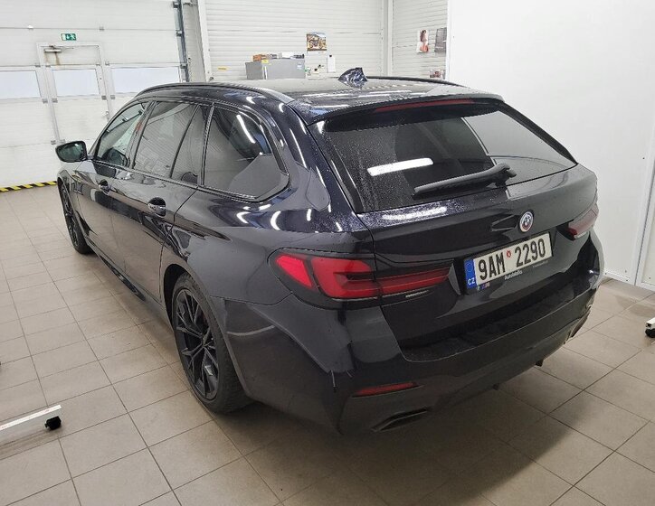 BMW Řada 5 Kombi 3,0 l 250 kw