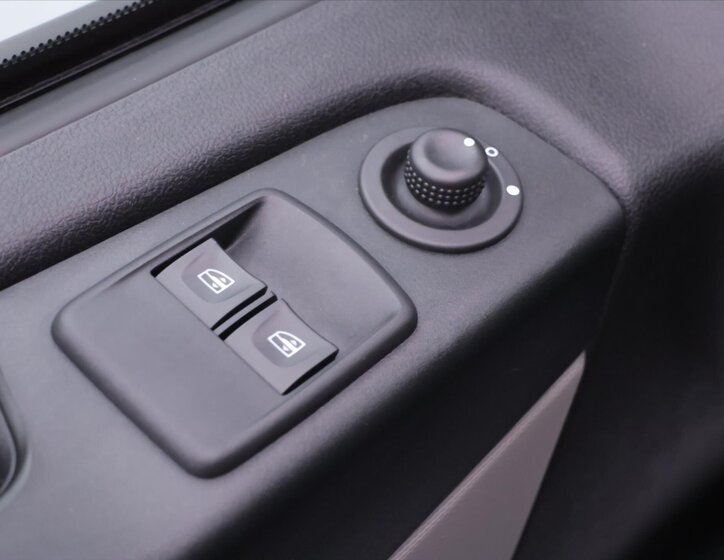 Renault Trafic Skříň 1,6 l 70 kw